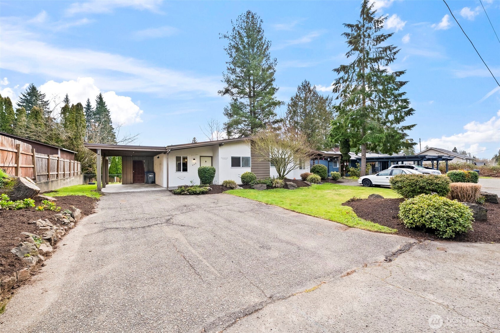 691 Pearl Place , Bremerton, WA 98310