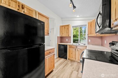 691 Pearl Place , Bremerton, WA 98310 - Photo 9