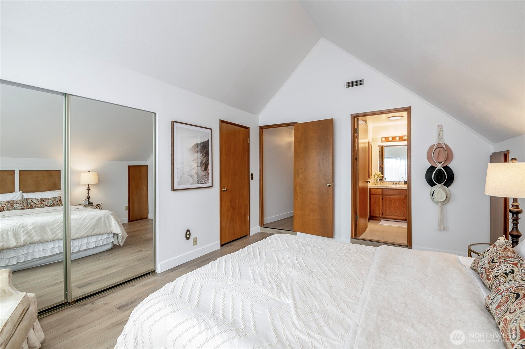 4901 E McKinley Avenue , Tacoma, WA 98404