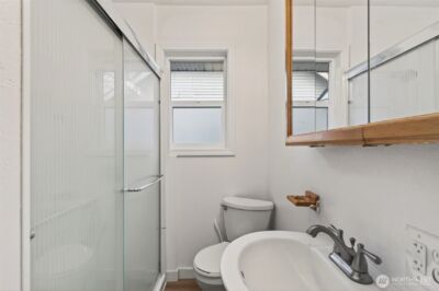 657 17th Avenue , Longview, WA 98632 - Photo 16