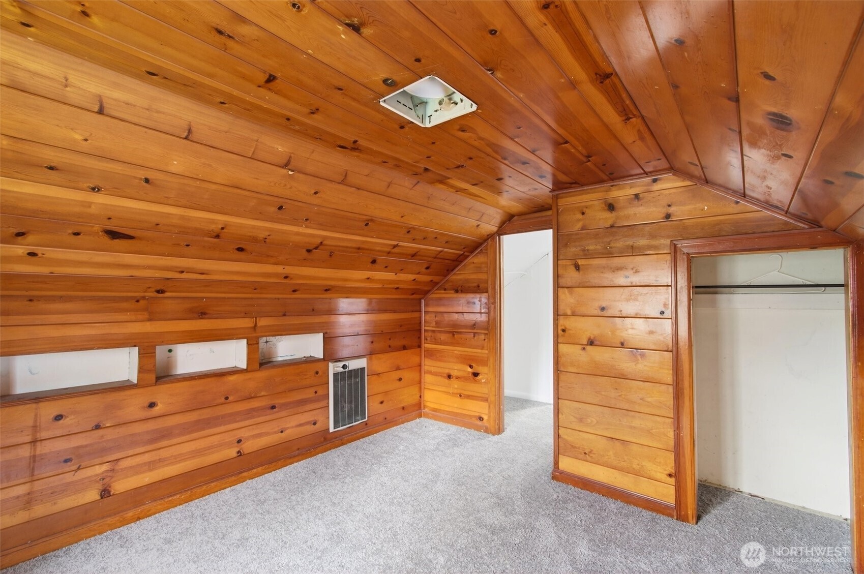 657 17th Avenue , Longview, WA 98632