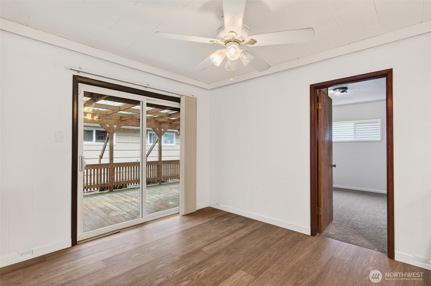 657 17th Avenue , Longview, WA 98632