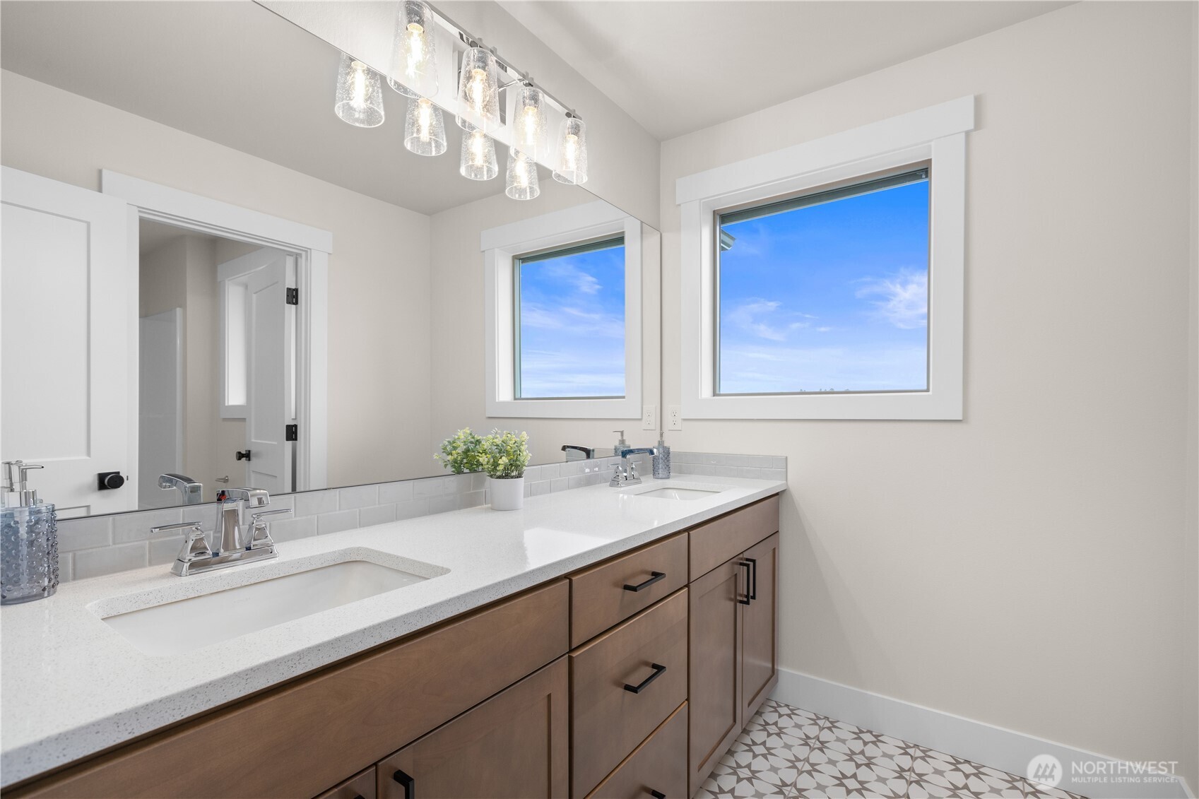 1632 Lockridge Loop E, Enumclaw, WA 98022