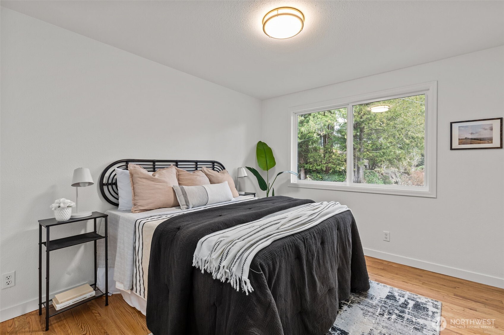 354 NW 177th Street , Shoreline, WA 98177