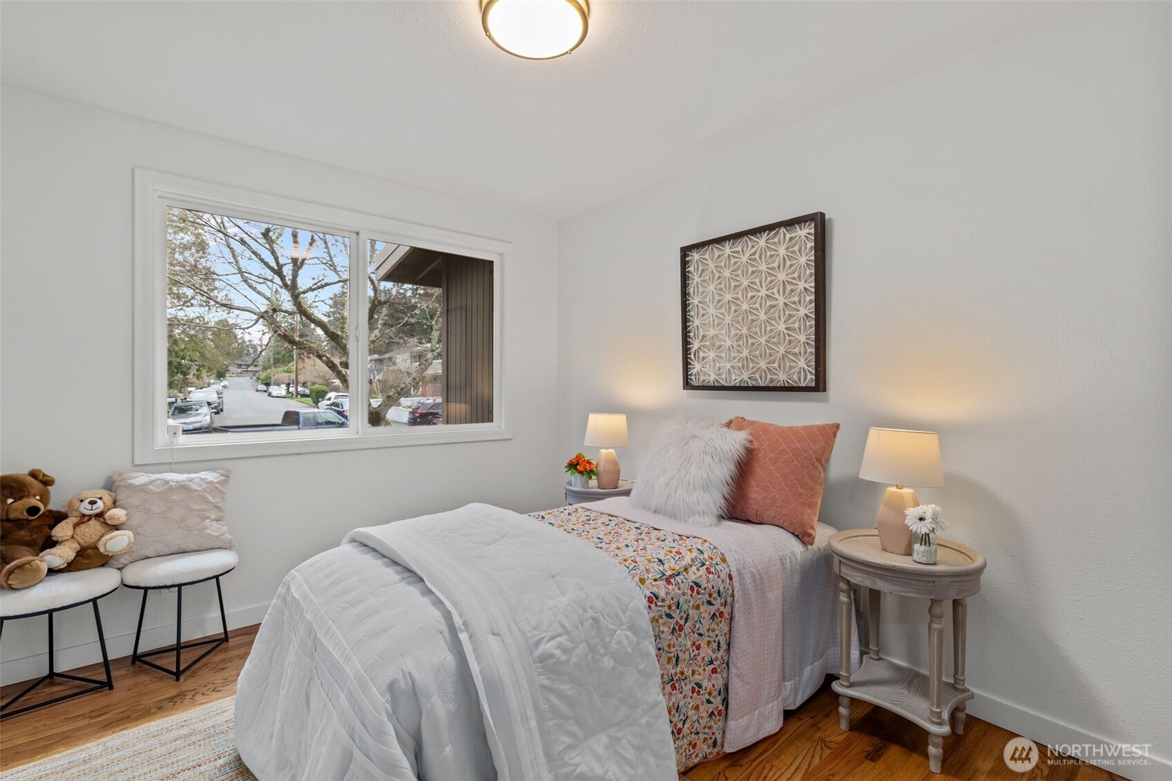 354 NW 177th Street , Shoreline, WA 98177