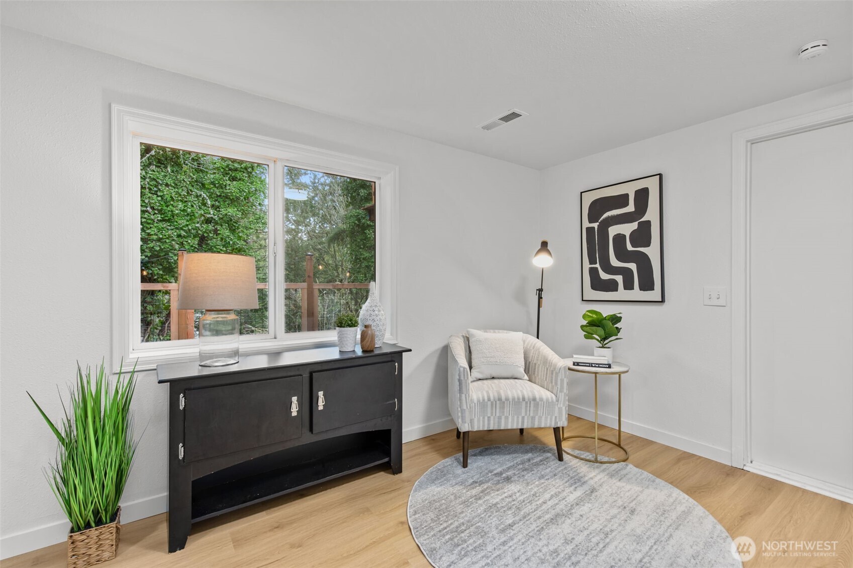 354 NW 177th Street , Shoreline, WA 98177