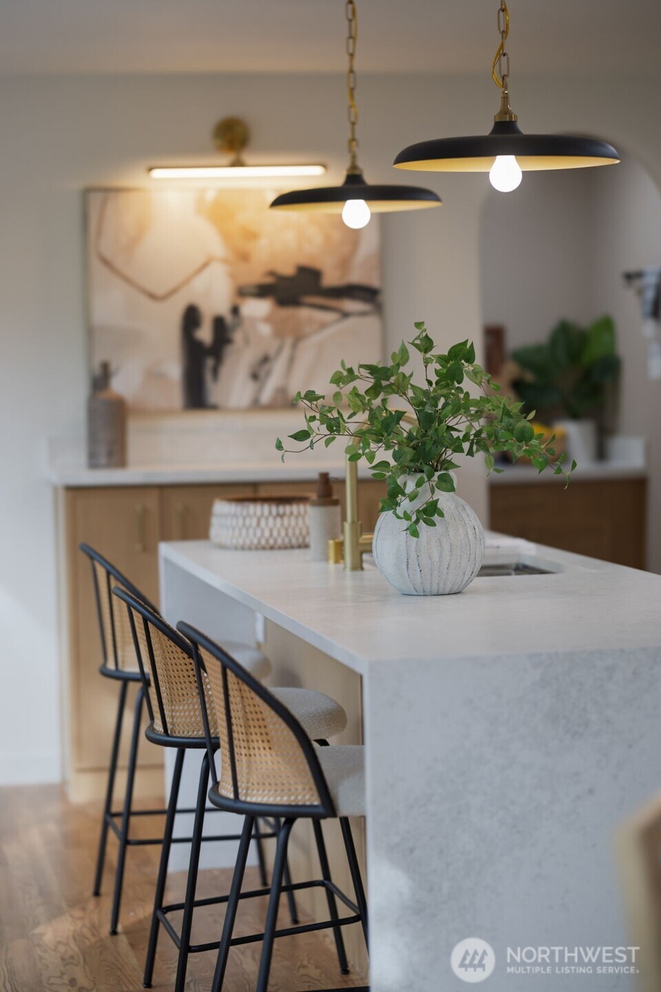 354 NW 177th Street , Shoreline, WA 98177