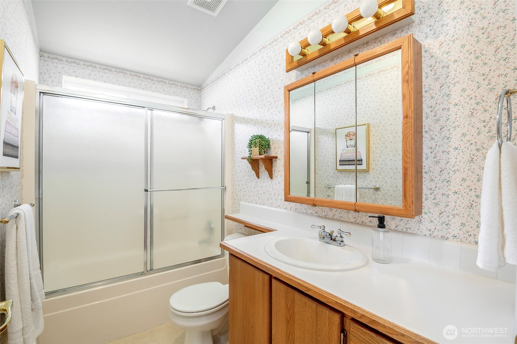 5902 89th Street Ct E #11, Puyallup, WA 98371