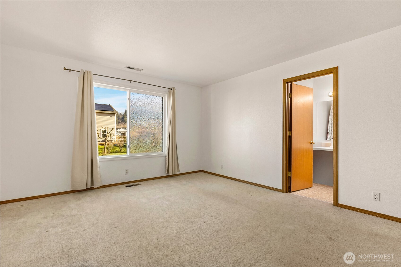 1010 Nunnally Avenue NW, Orting, WA 98360