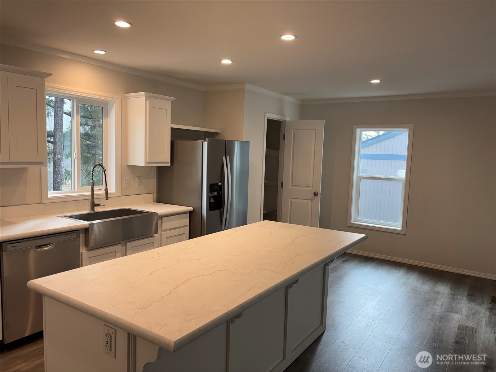 31 E Fox Lane , Shelton, WA 98584