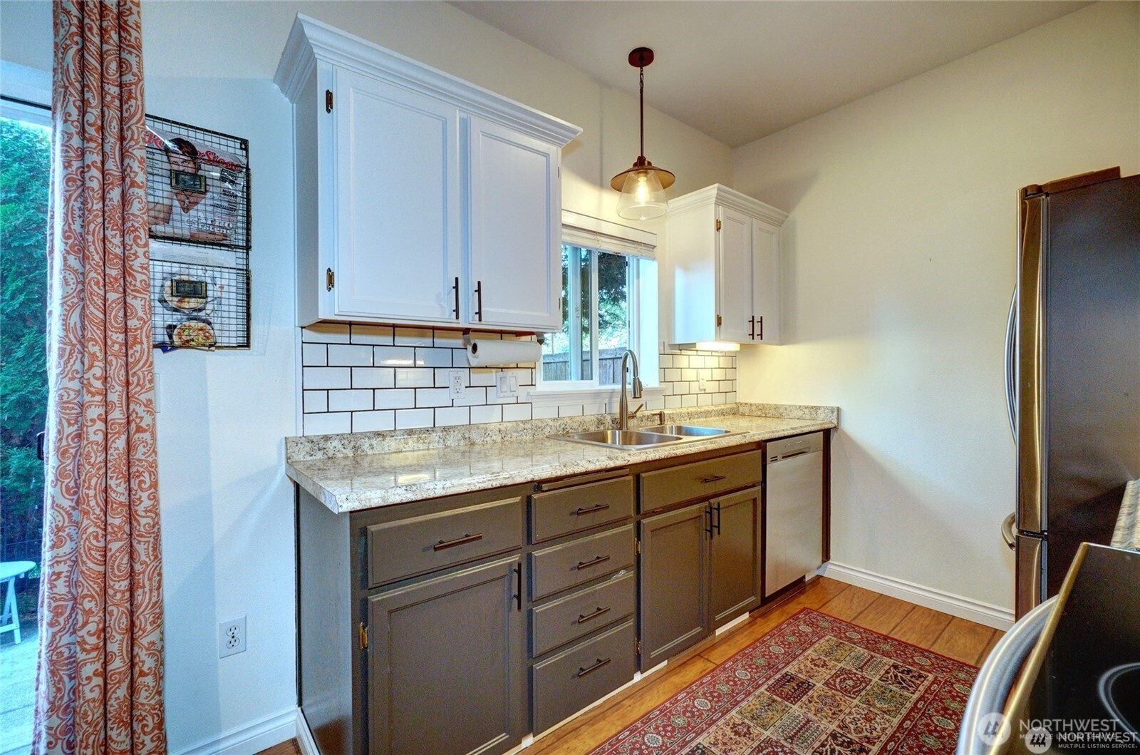 617 7th Street SE #25, Puyallup, WA 98372