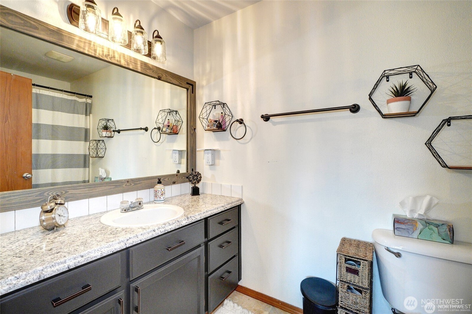 617 7th Street SE #25, Puyallup, WA 98372