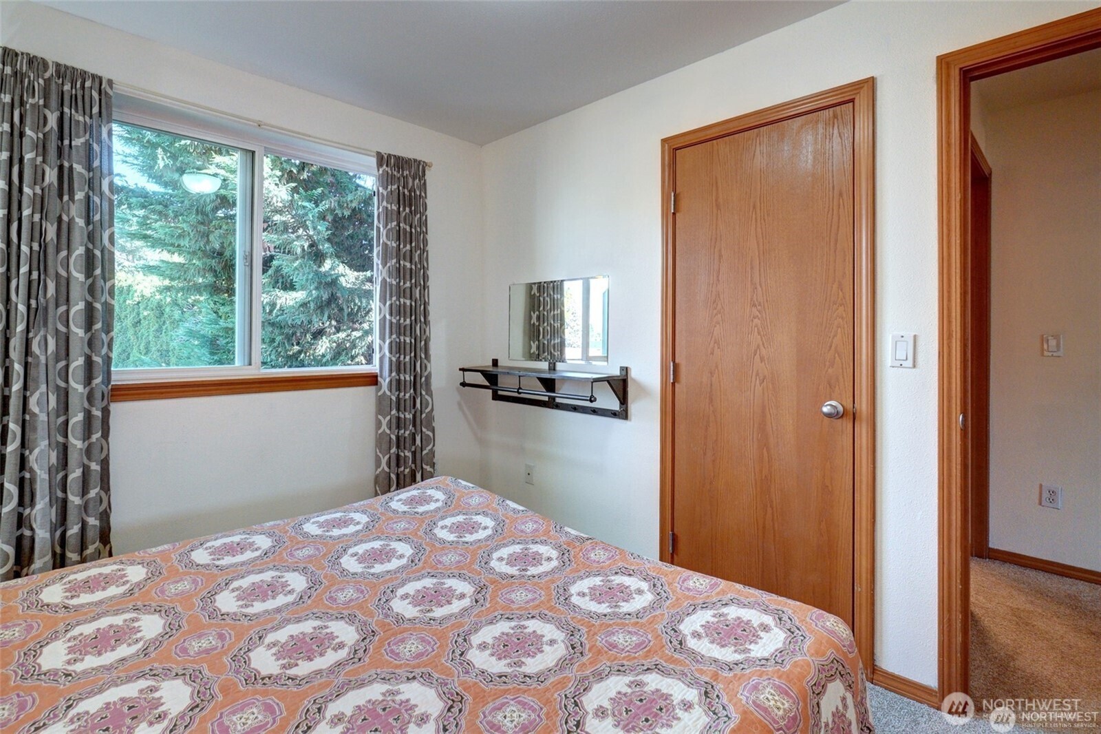 617 7th Street SE #25, Puyallup, WA 98372