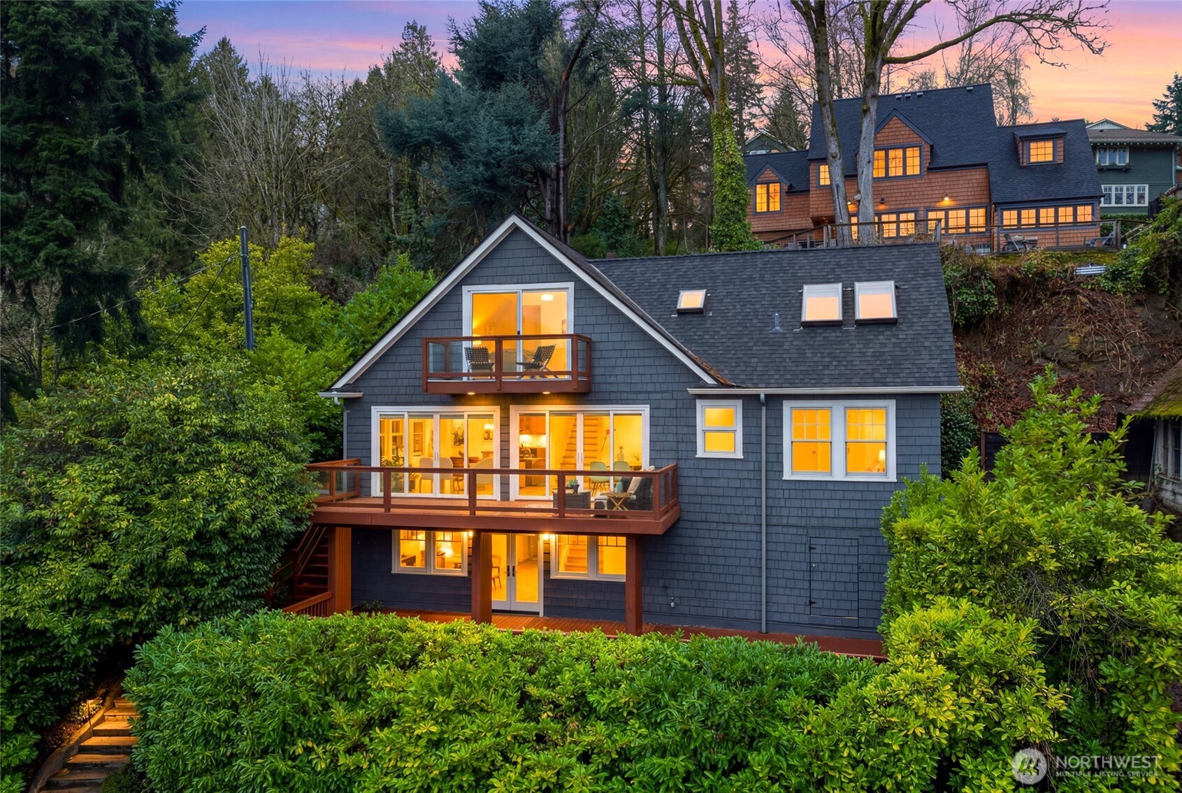 603 38th Avenue , Seattle, WA 98122