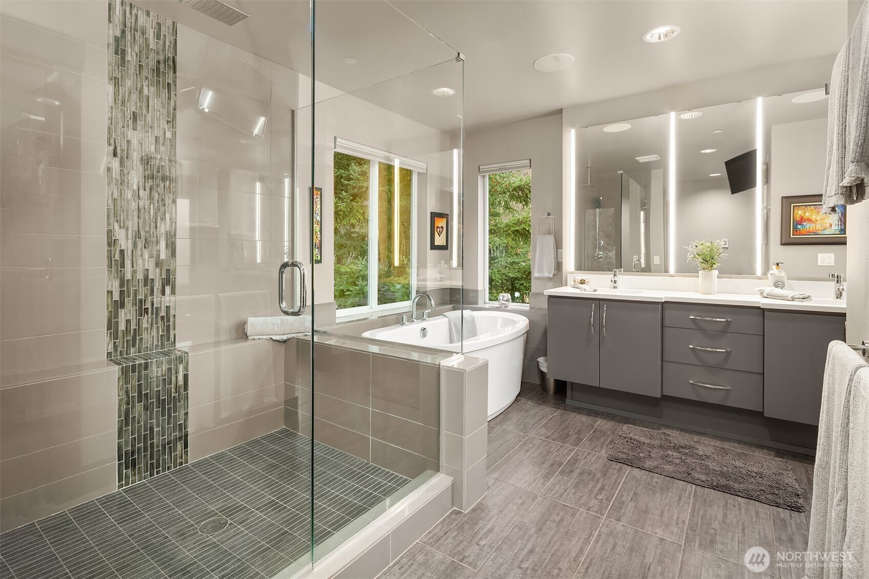 23715 105th Place W, Edmonds, WA 98020