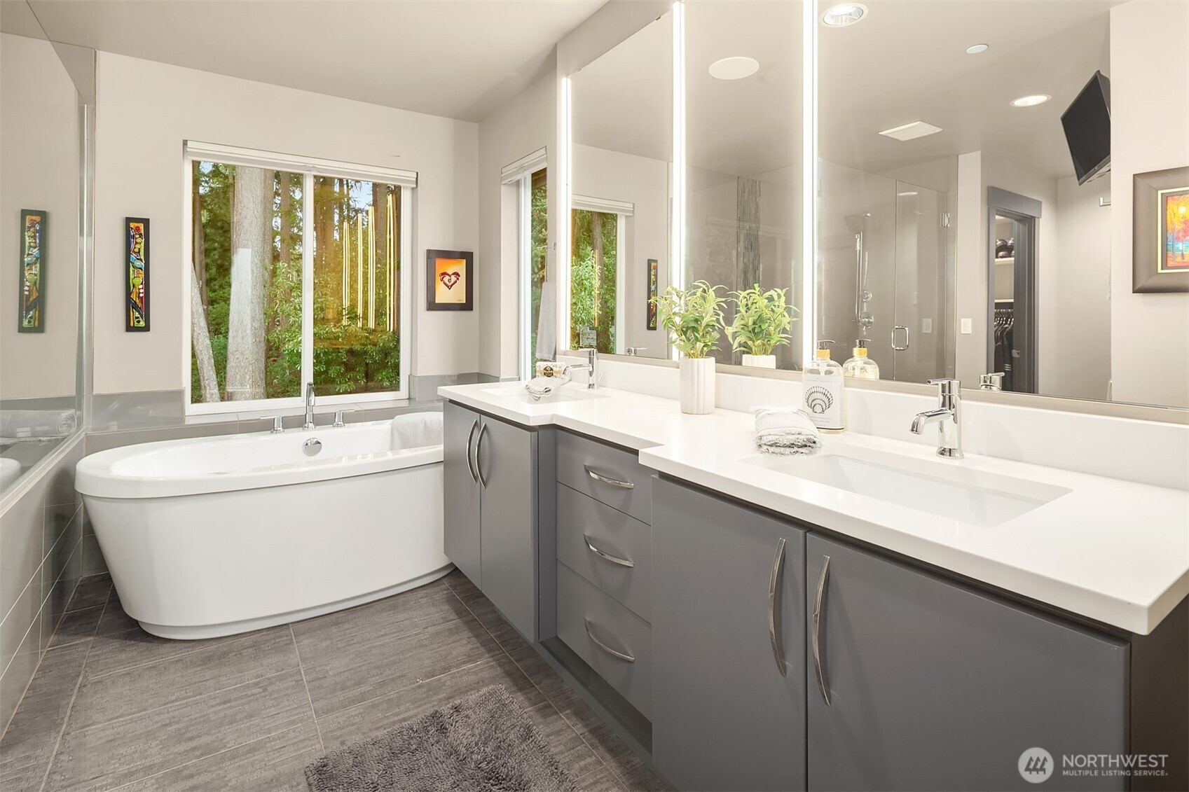 23715 105th Place W, Edmonds, WA 98020