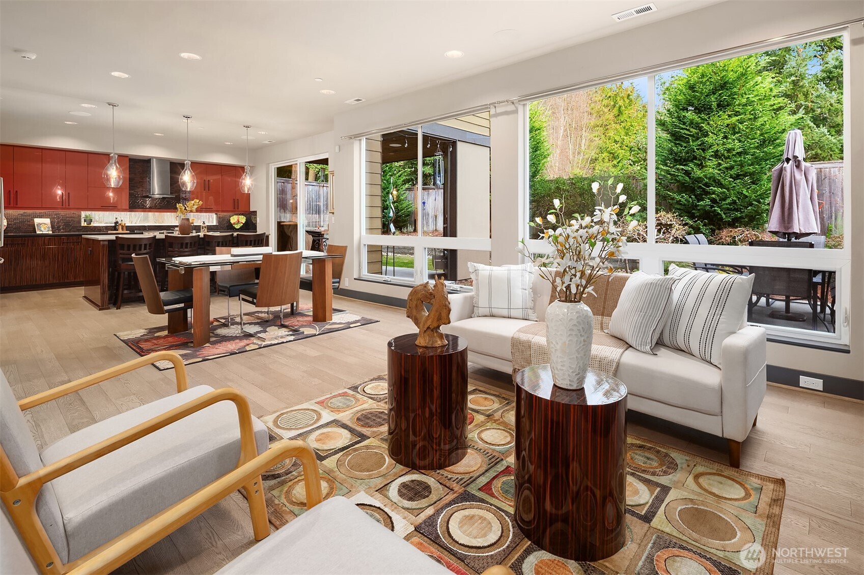 23715 105th Place W, Edmonds, WA 98020