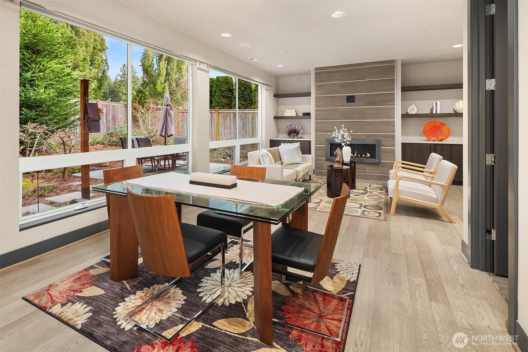 23715 105th Place W, Edmonds, WA 98020