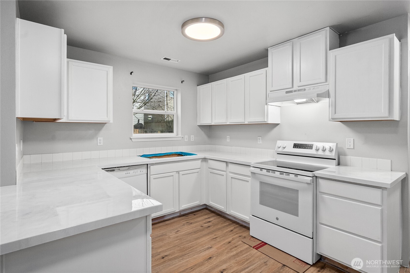 20101 17th Avenue Ct E, Spanaway, WA 98387