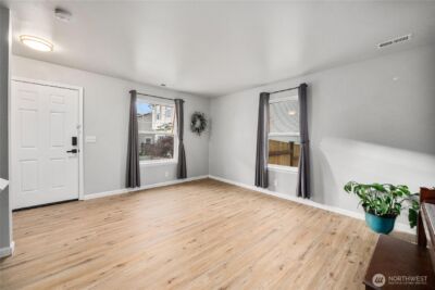 20101 17th Avenue Ct E, Spanaway, WA 98387 - Photo 6