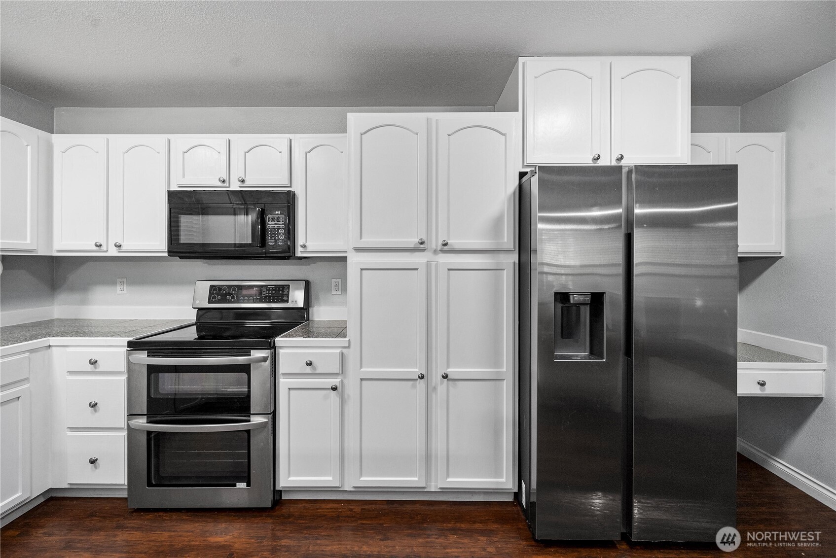 22233 N Clear Lake Boulevard SE, Yelm, WA 98597