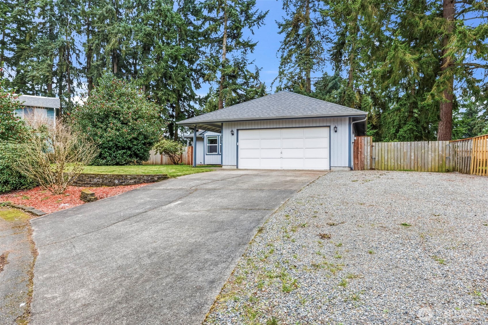 8106 186th Street Ct E, Puyallup, WA 98375
