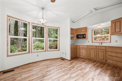 61 N Cresthill Way , Hoodsport, WA 98548 - Photo 27