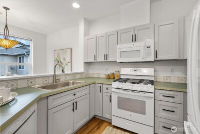 12530 Admiralty Way #J302, Everett, WA 98204 - Photo 13