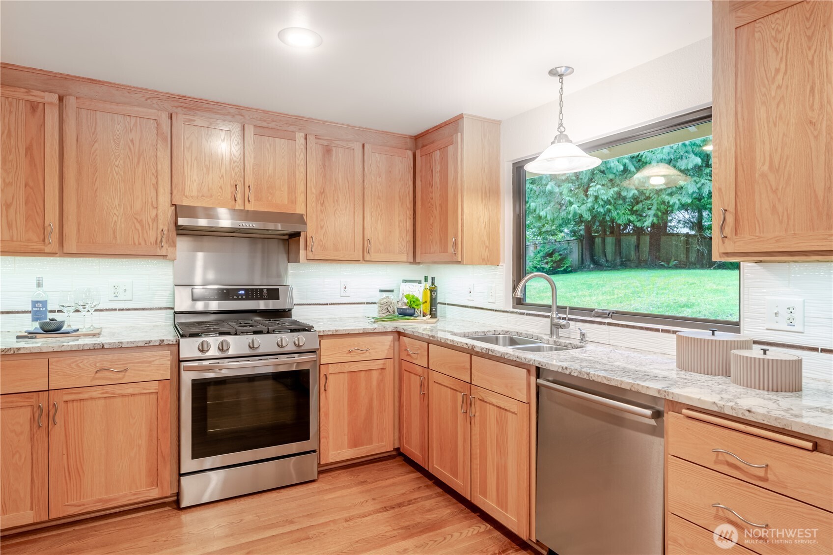 18422 189th Avenue NE, Woodinville, WA 98077