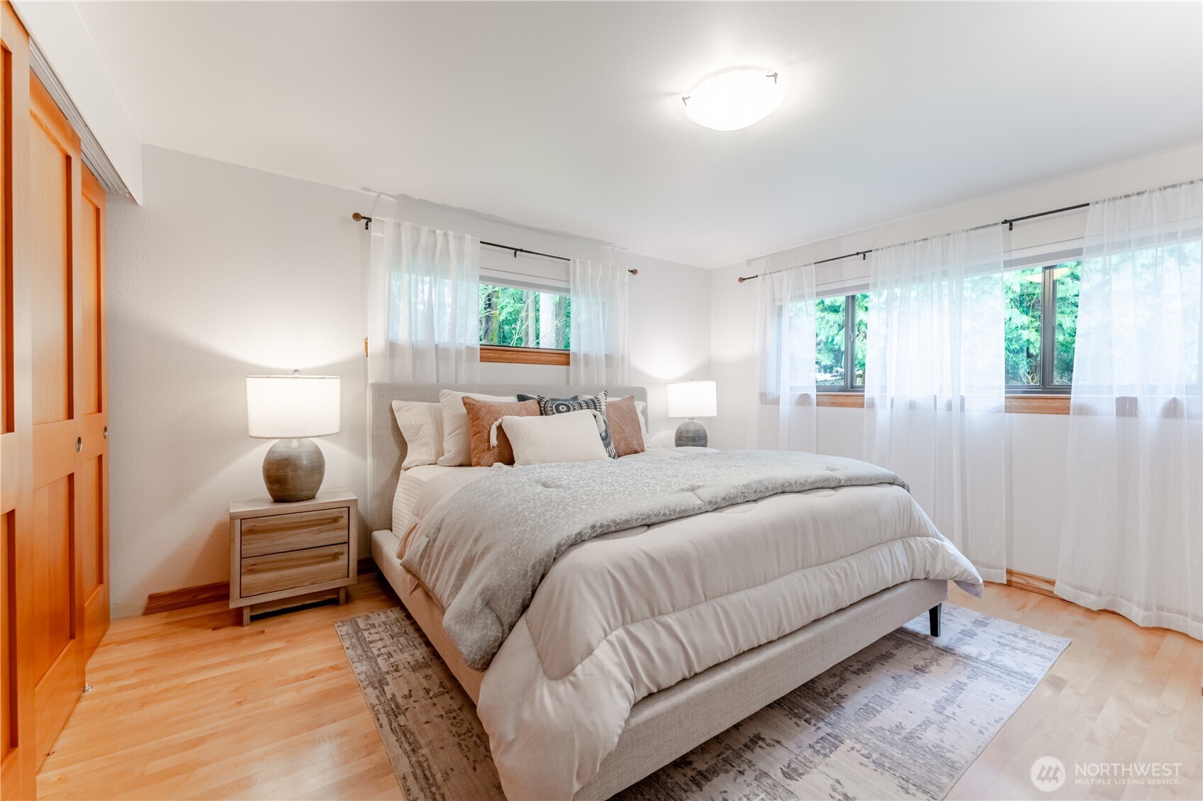 18422 189th Avenue NE, Woodinville, WA 98077