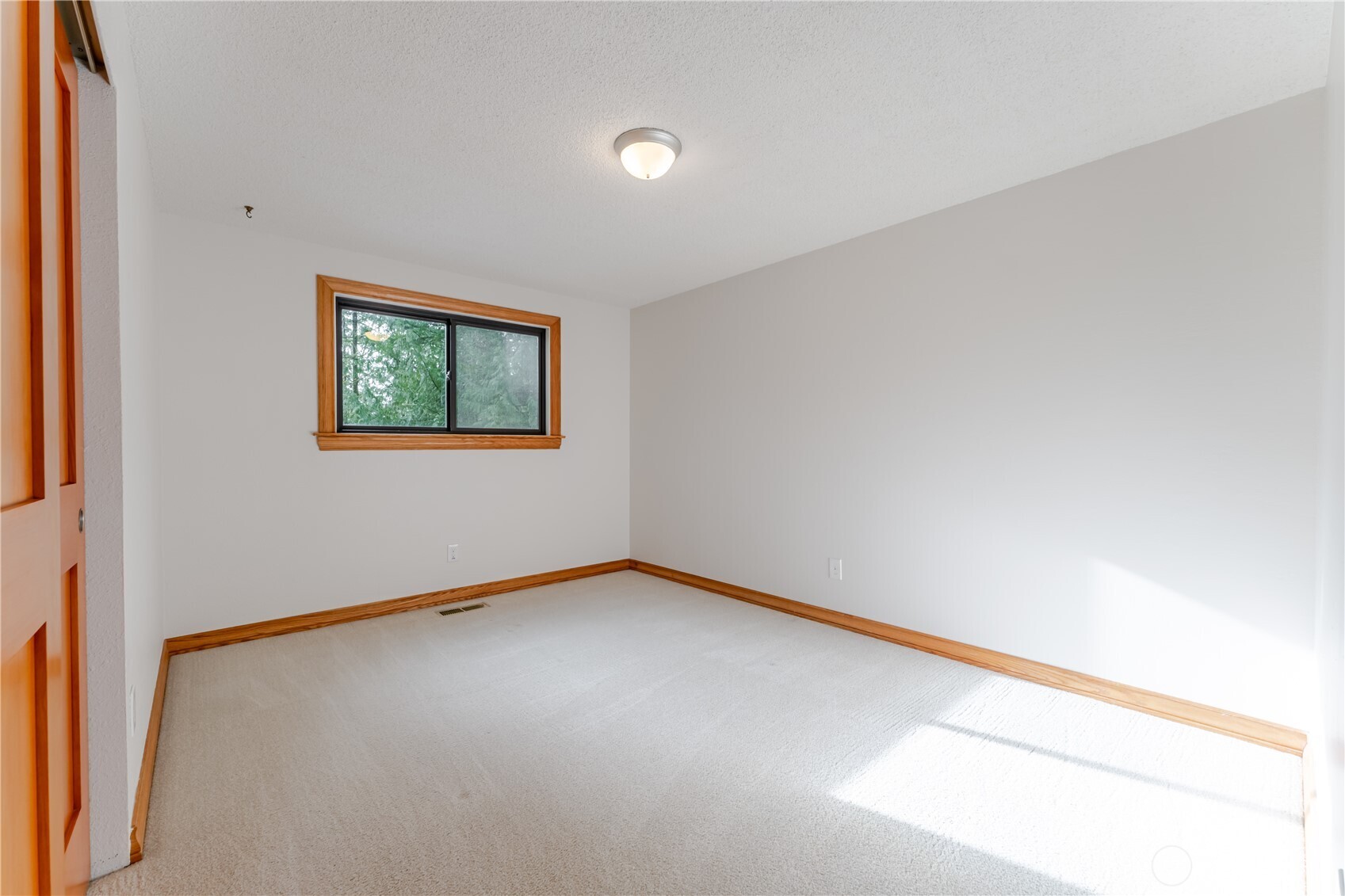 18422 189th Avenue NE, Woodinville, WA 98077