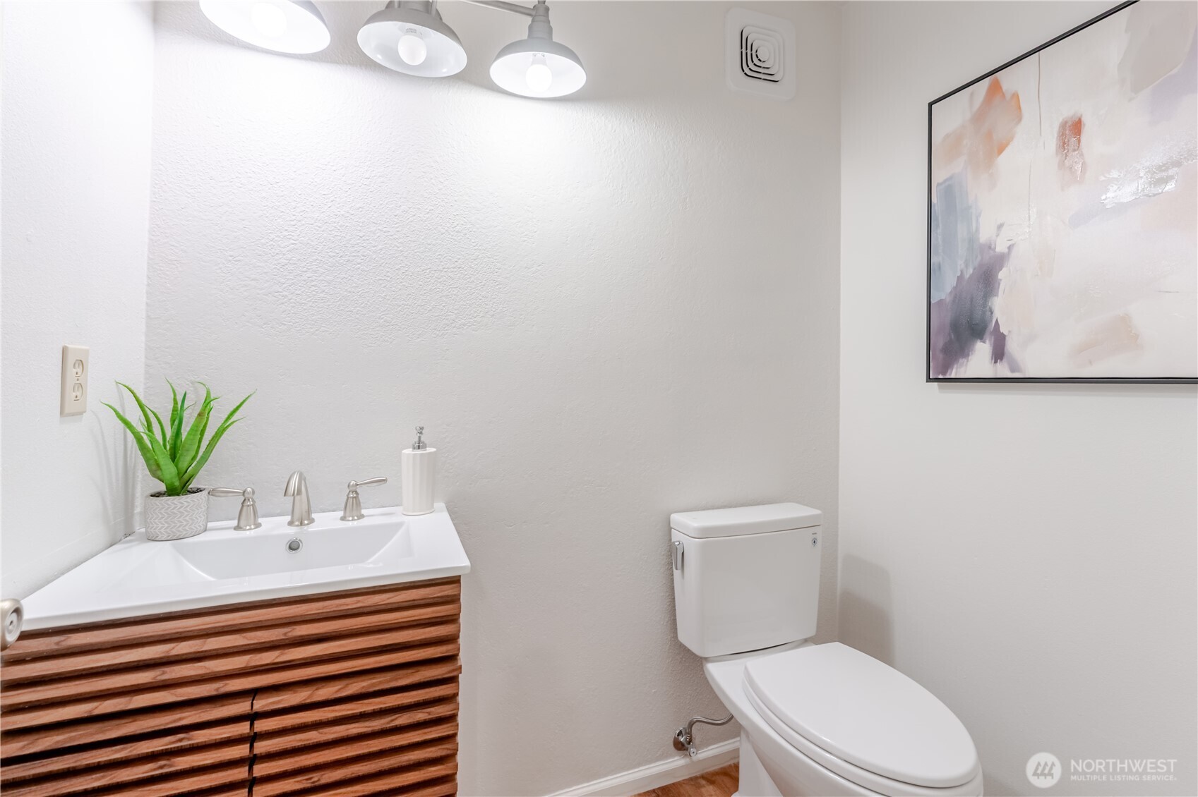 18422 189th Avenue NE, Woodinville, WA 98077