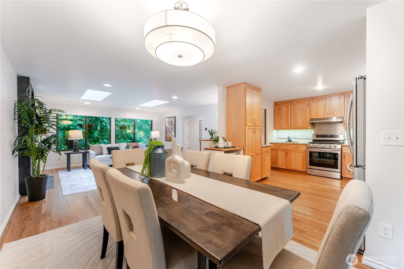 18422 189th Avenue NE, Woodinville, WA 98077