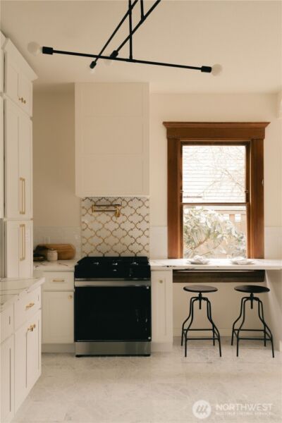 908 N K Street , Tacoma, WA 98403 - Photo 11