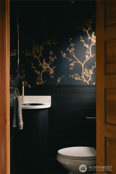 908 N K Street , Tacoma, WA 98403 - Photo 16