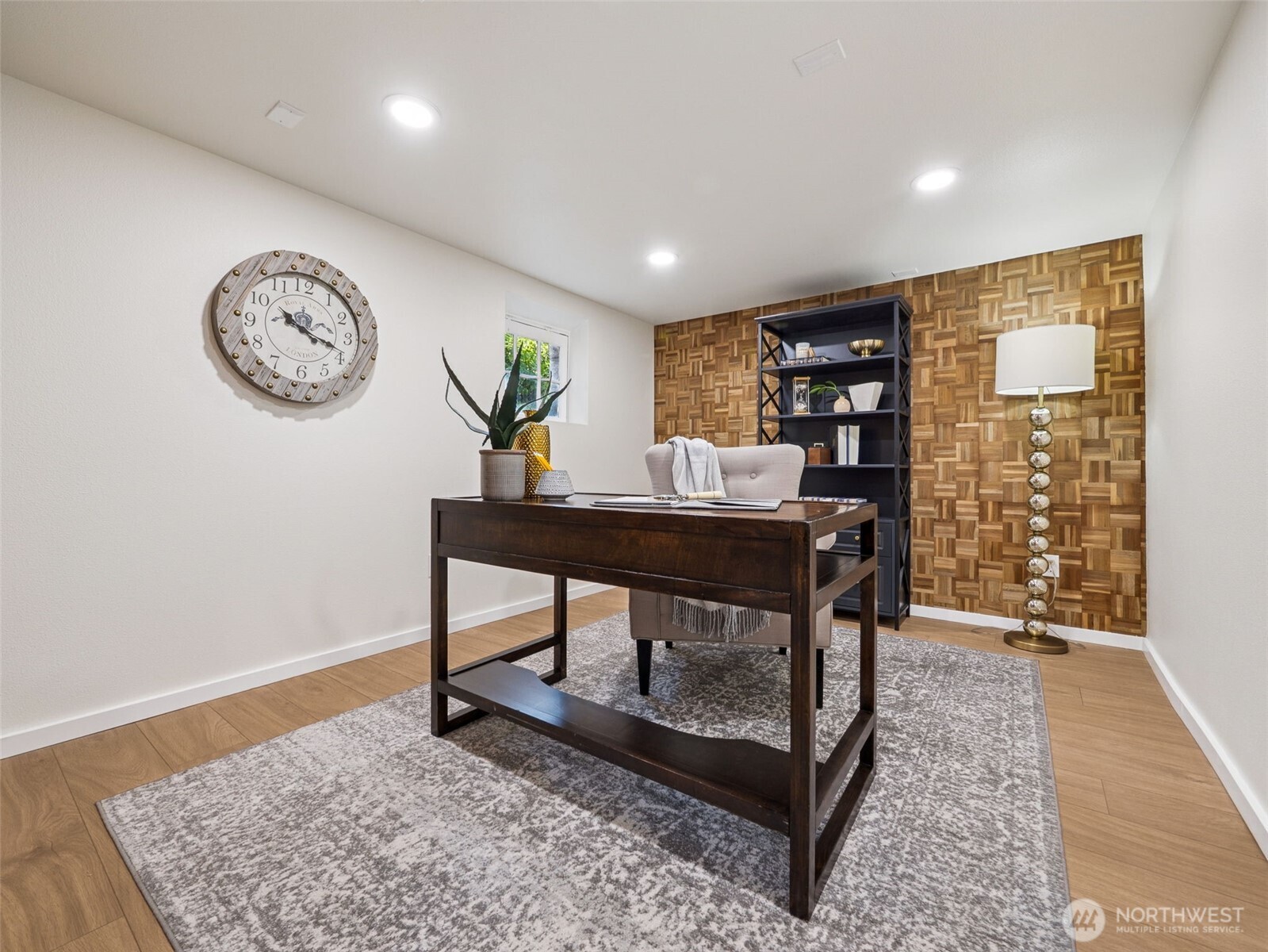 908 N K Street , Tacoma, WA 98403