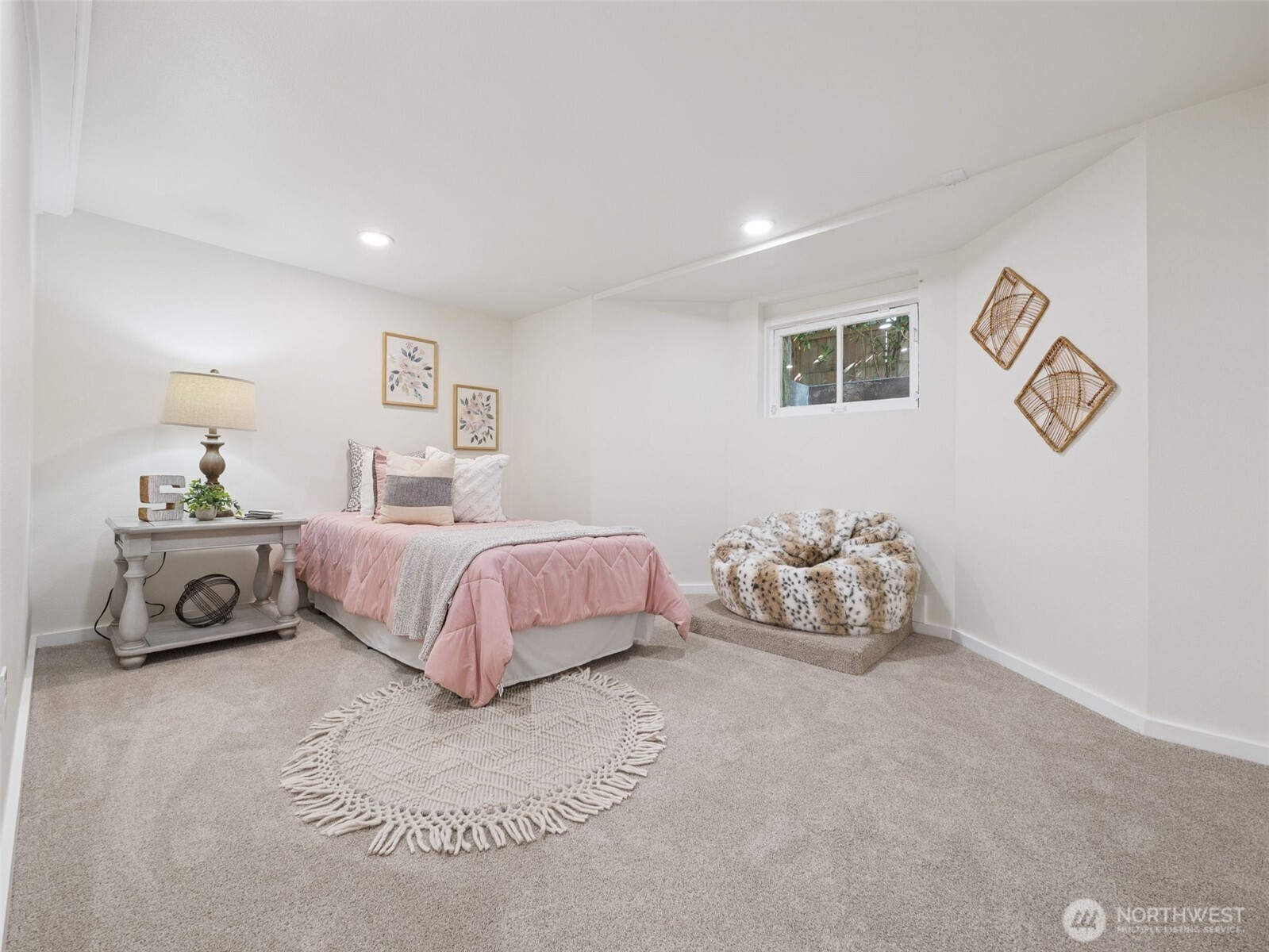 908 N K Street , Tacoma, WA 98403