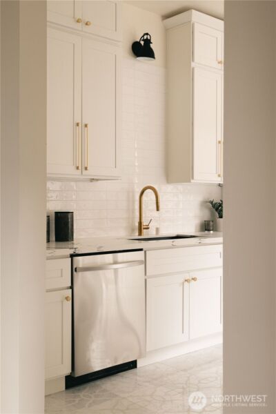 908 N K Street , Tacoma, WA 98403 - Photo 10