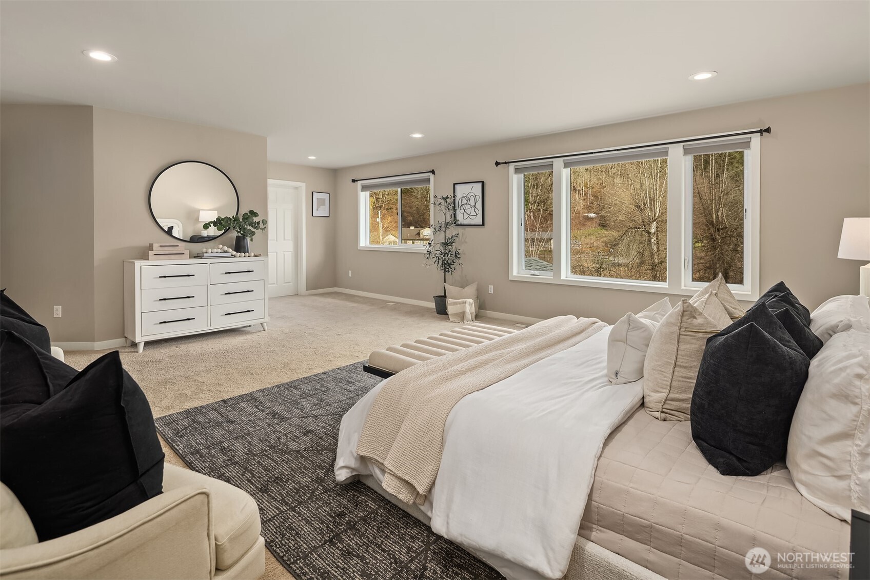 8202 196th Avenue NE, Redmond, WA 98053