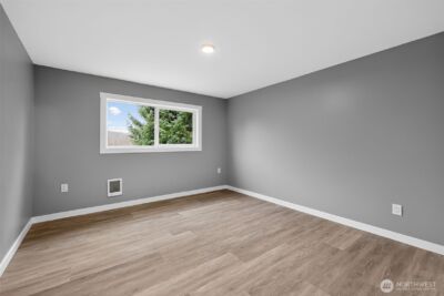 121 E Harriman Street , Aberdeen, WA 98520 - Photo 12