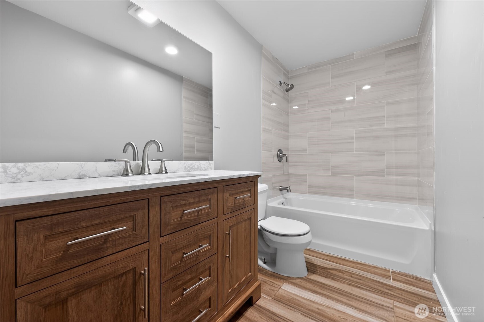 121 E Harriman Street , Aberdeen, WA 98520