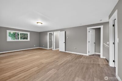 121 E Harriman Street , Aberdeen, WA 98520 - Photo 17