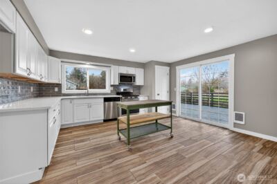 121 E Harriman Street , Aberdeen, WA 98520 - Photo 6