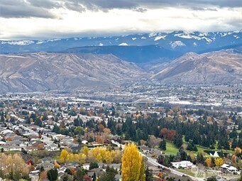 904 NE Conner Court , East Wenatchee, WA 98802