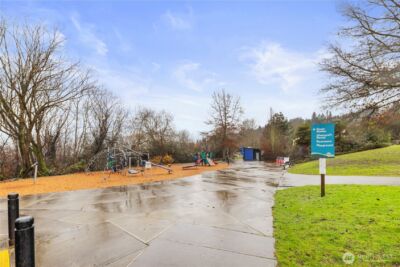 6121 NE 175th Street #A402, Kenmore, WA 98028 - Photo 32