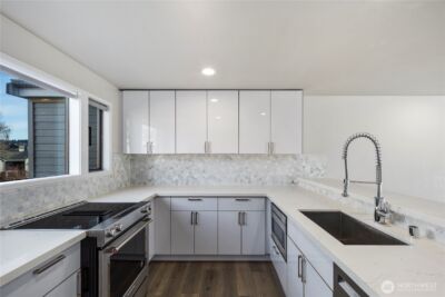 6121 NE 175th Street #A402, Kenmore, WA 98028 - Photo 5