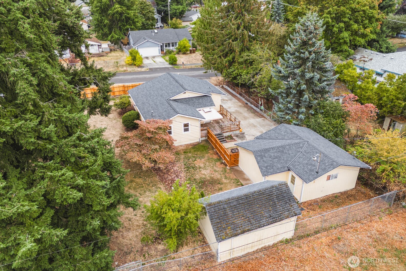 1311 E 68th Street , Tacoma, WA 98404