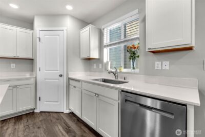 2936 N 3rd Way , Ridgefield, WA 98642 - Photo 6