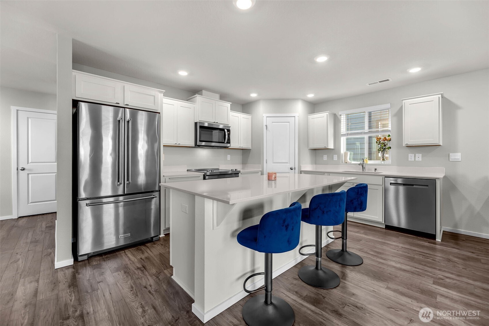 2936 N 3rd Way , Ridgefield, WA 98642