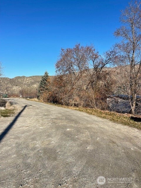 270 Starr Road , Pateros, WA 98846